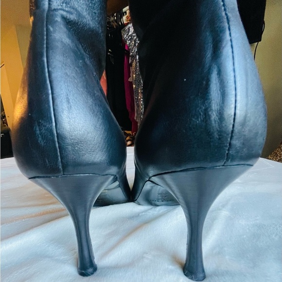 Rag & Bone Sleek Black Heeled Boots - Picture 7 of 11